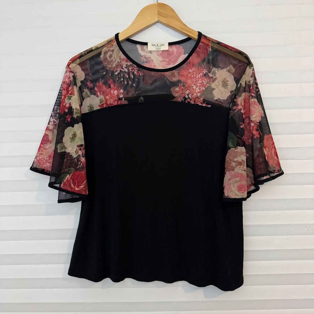 Kim & Cami Black Floral Mesh Yoke Romantic Flutter Sleeve Top M‎